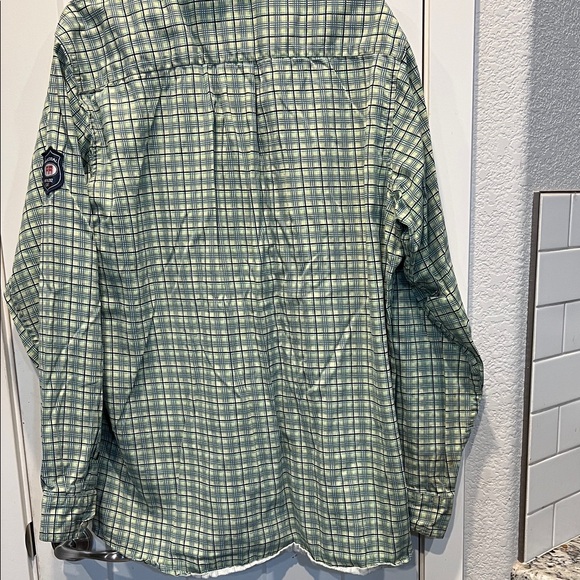 DC Company Men's Green Plaid Casual Shirt FR - Picture 6 of 8
